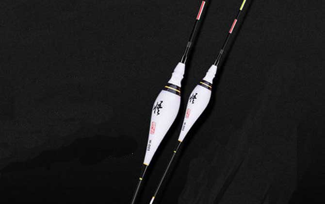 冬季钓鲫鱼用七星漂还是立漂