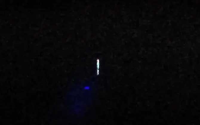 夜钓用什么颜色灯光好